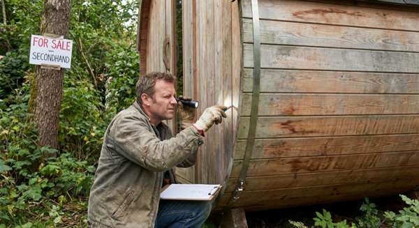 Gebrauchte Fasssauna im Garten – Schnäppchen mit Köpfchen kaufen