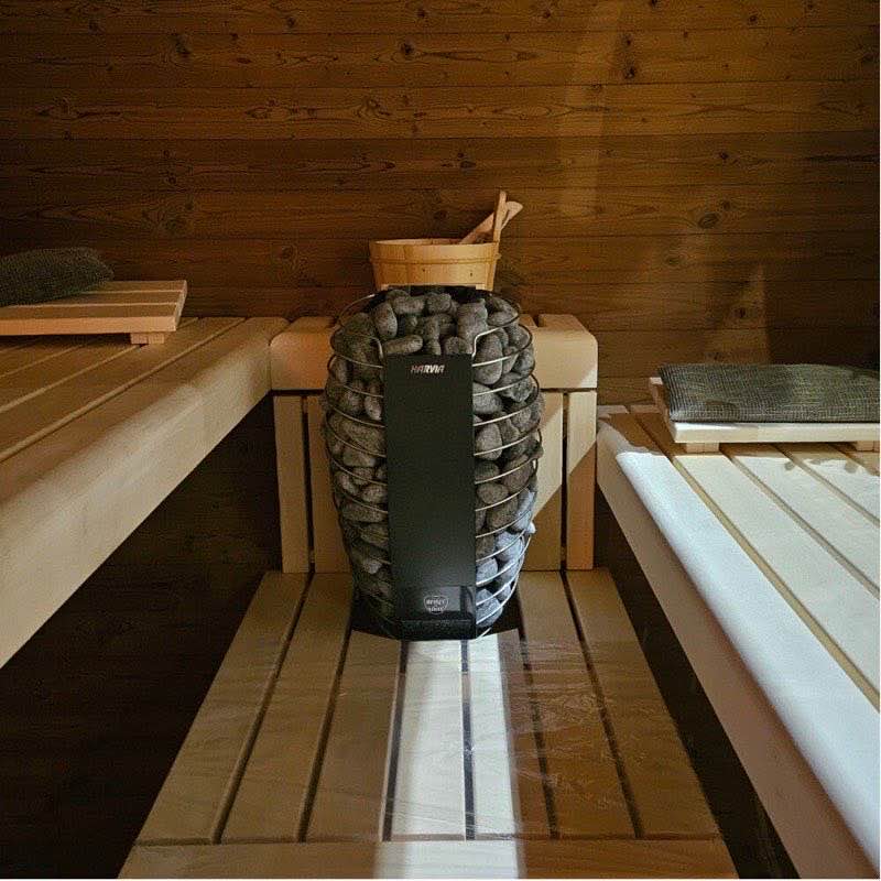 Palkkio Fasssauna im Garten